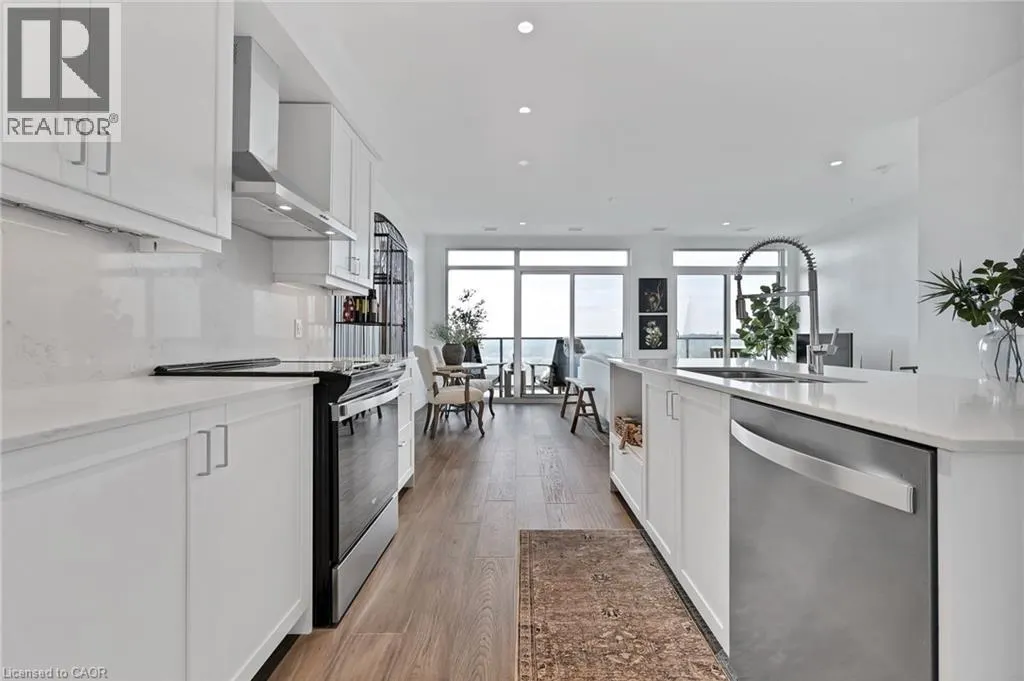 50 GRAND Avenue S Unit# 1906, #1906