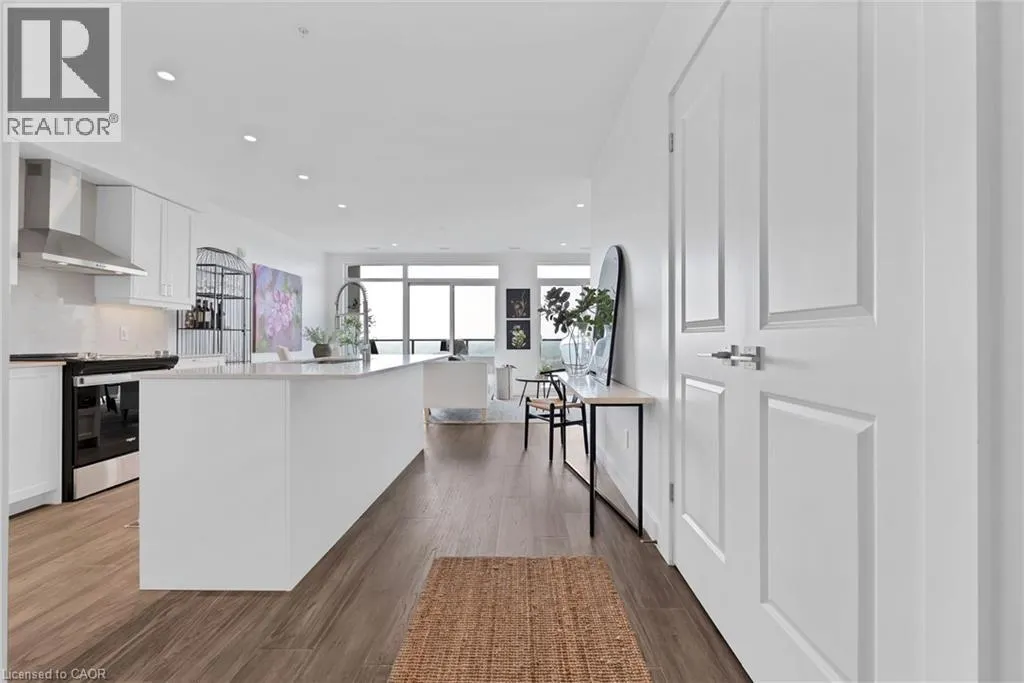 50 GRAND Avenue S Unit# 1906, #1906