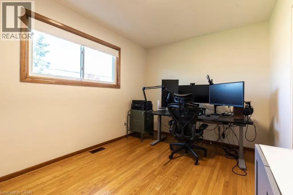 112 NASH Road S