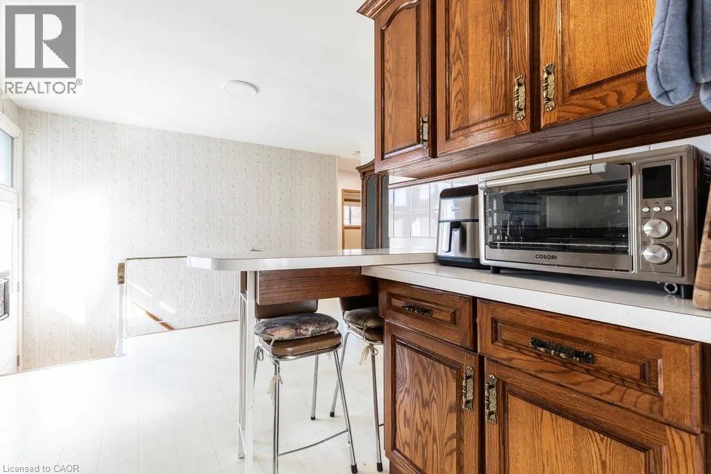 112 NASH Road S