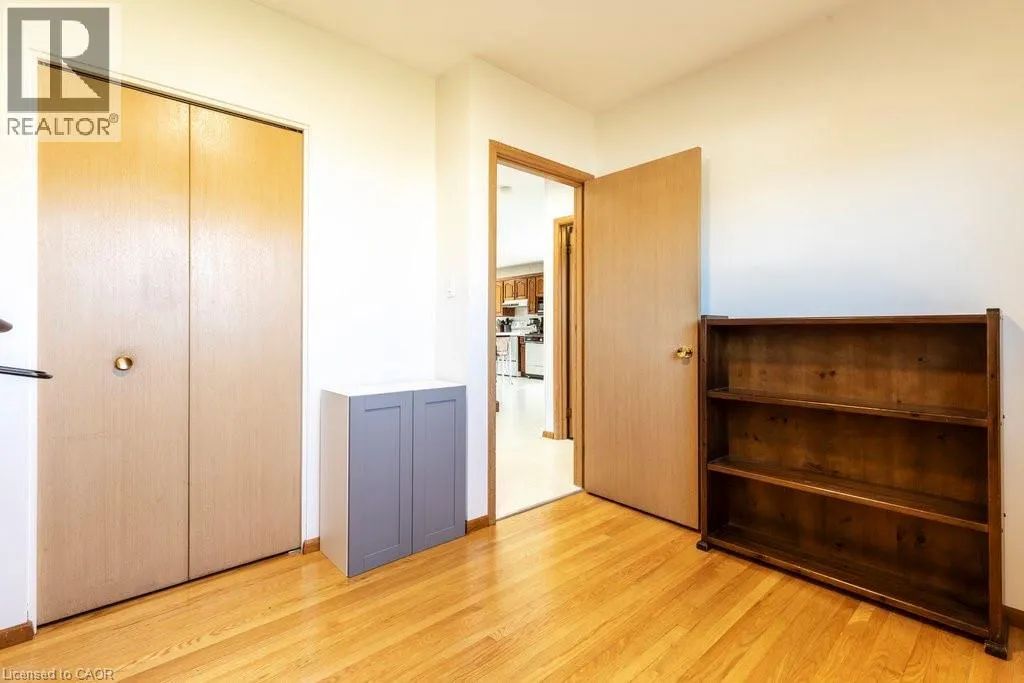 112 NASH Road S