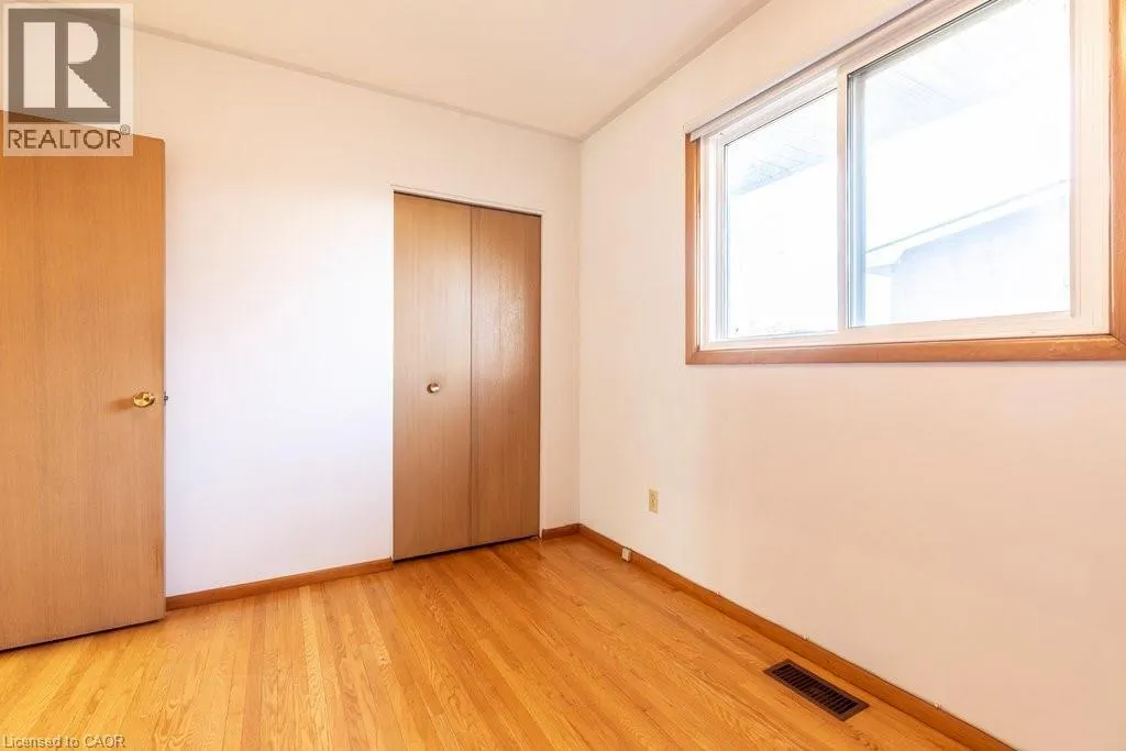 112 NASH Road S