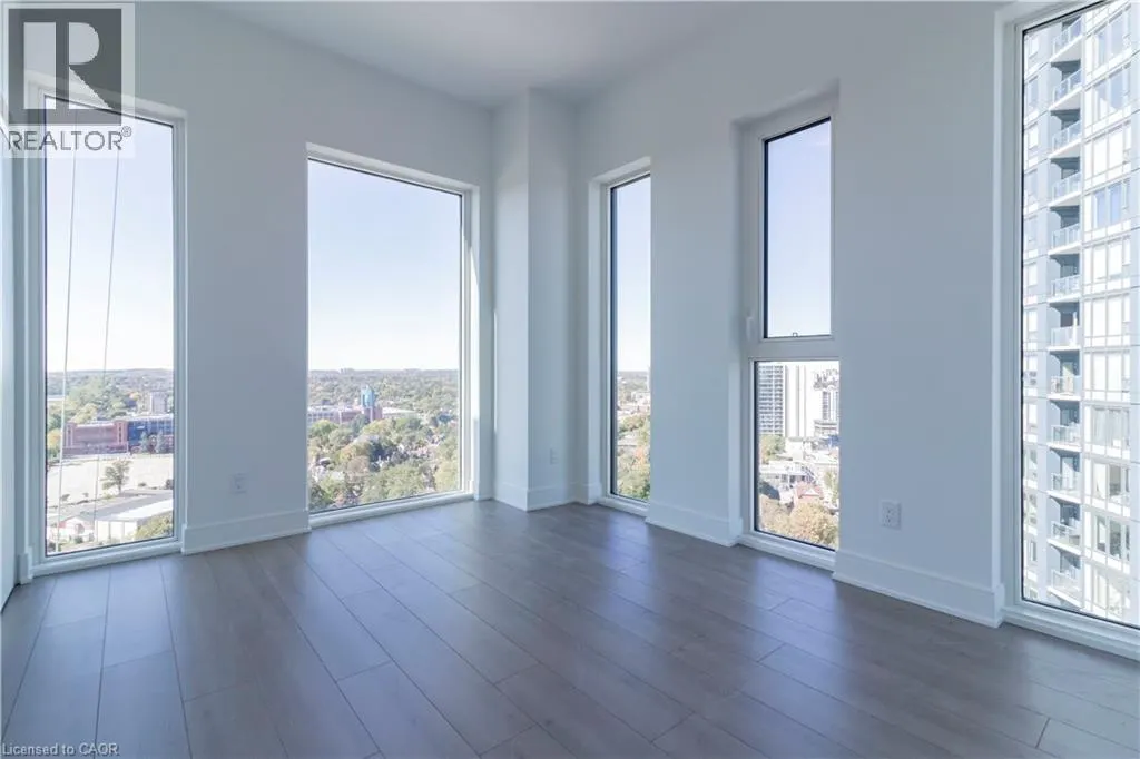 25 WELLINGTON Street S Unit# 2206, #2206