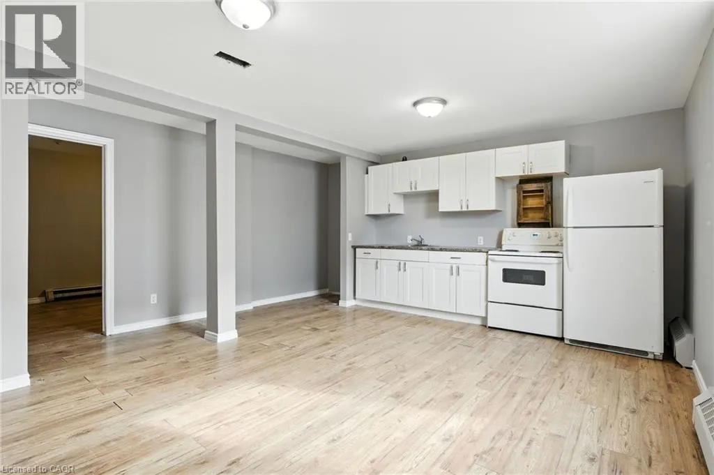 229 MAIN Street W
