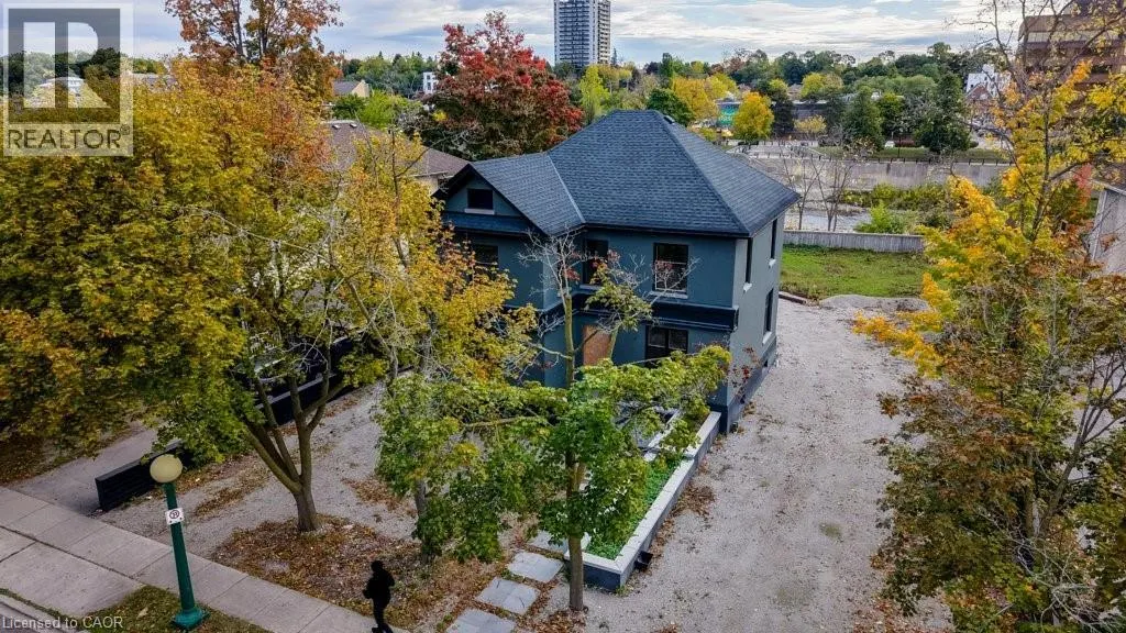 67 GRAND Avenue N