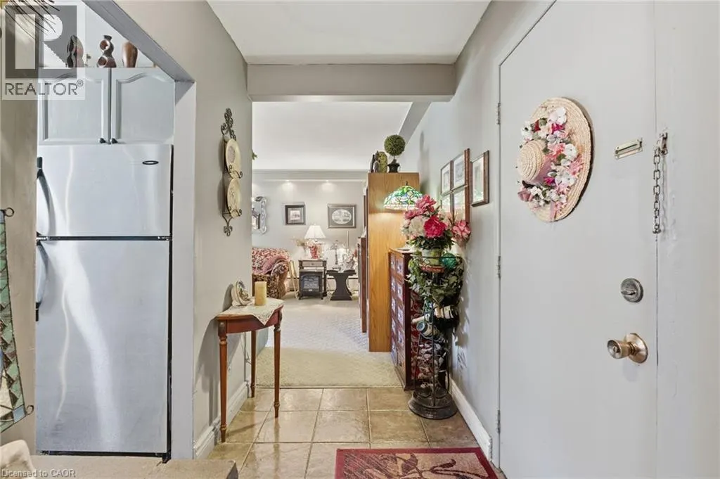 510 QUEENSTON Road Unit# 103, #103