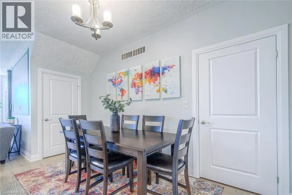 286 TALL GRASS Crescent