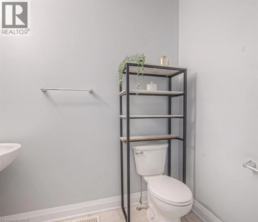 286 TALL GRASS Crescent