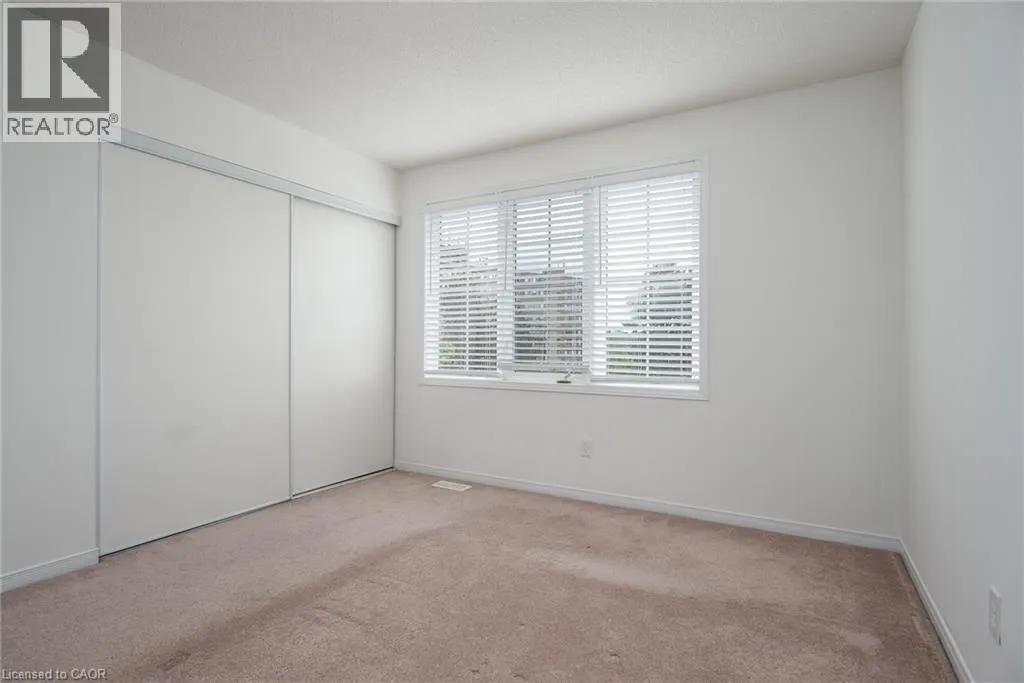 950 HIGHLAND Drive W Unit# 32, #32