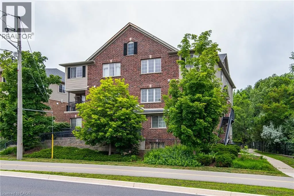 950 HIGHLAND Drive W Unit# 32, #32