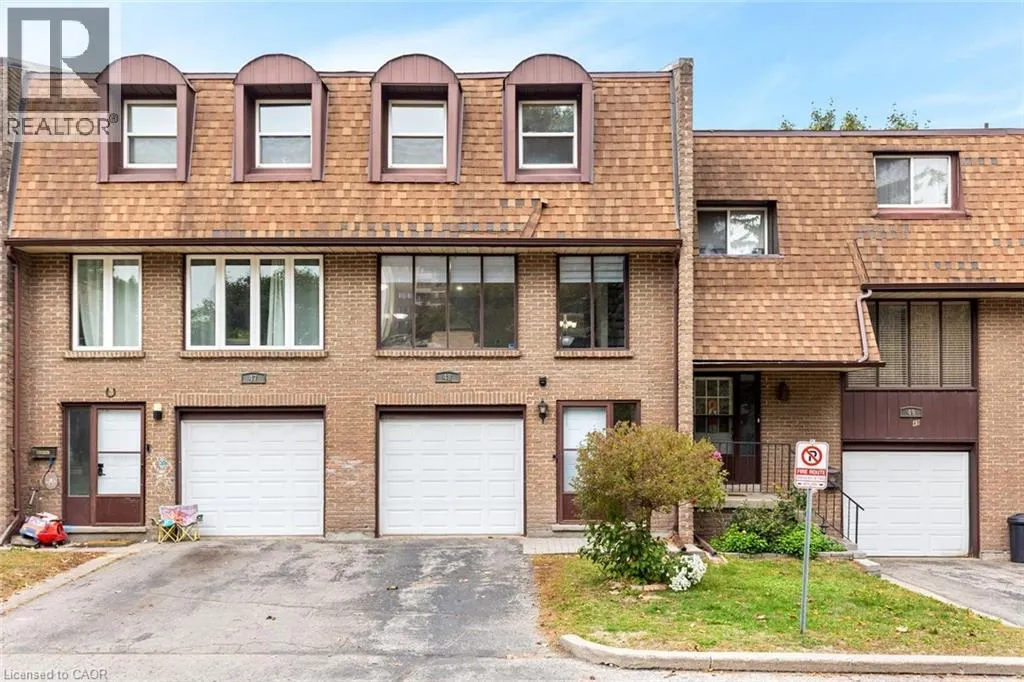 49 CEDARWOODS Crescent Unit# 48, #48