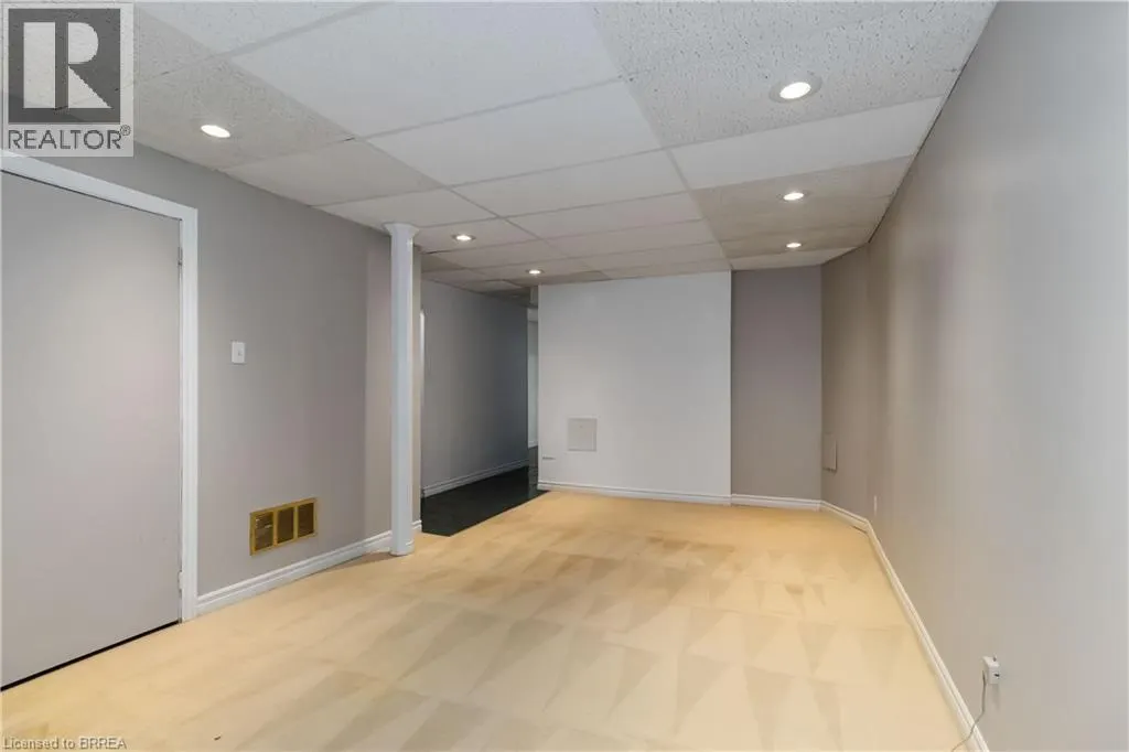 671 WEST Street Unit# B, #B