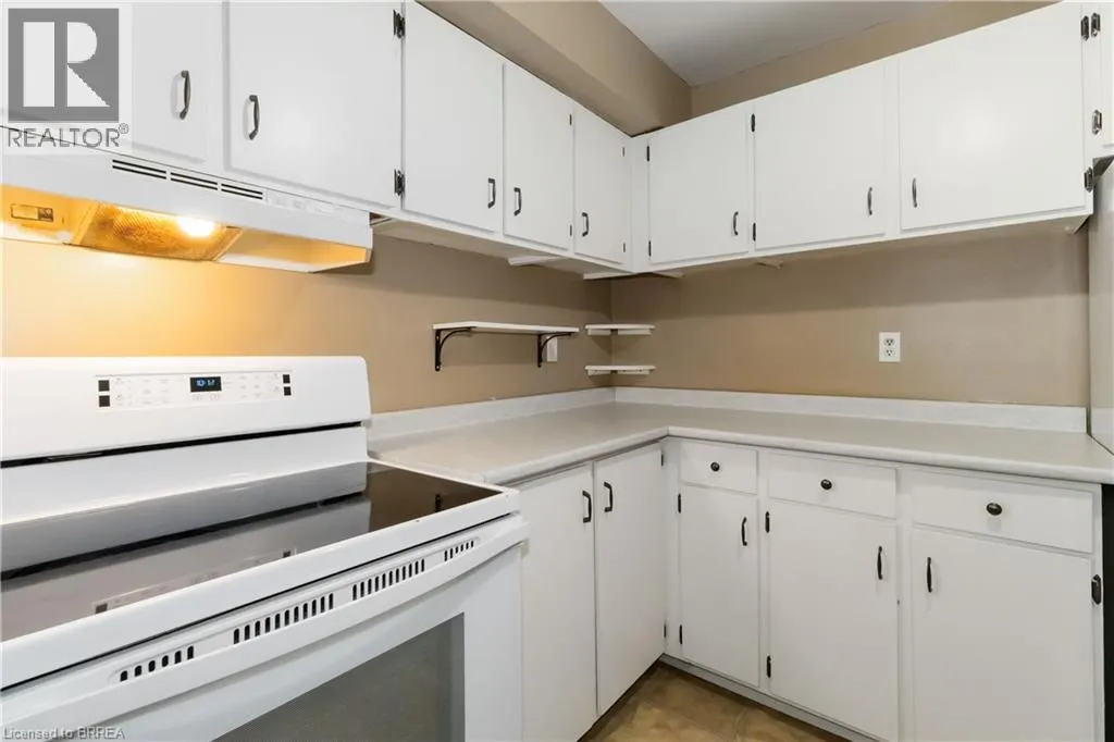 671 WEST Street Unit# B, #B