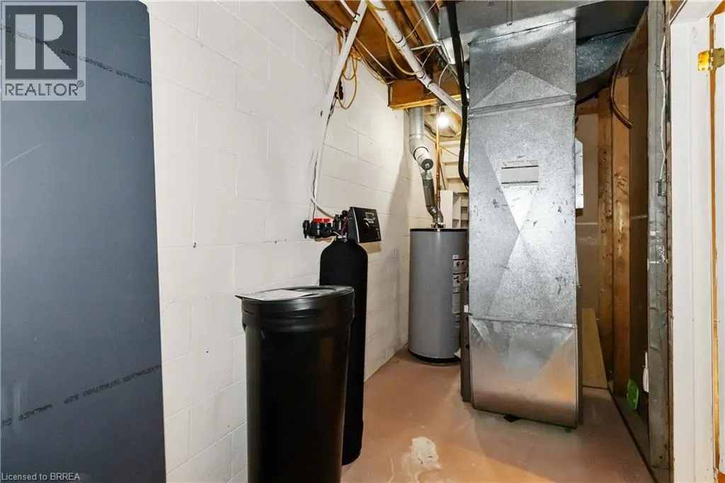 671 WEST Street Unit# B, #B