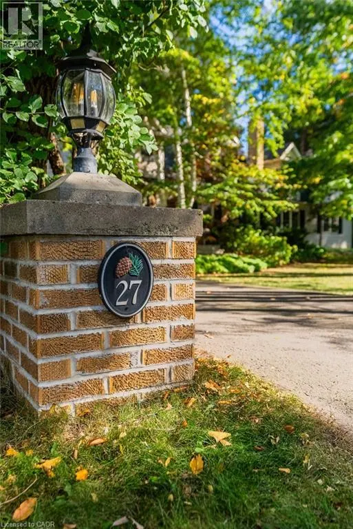 27 LOVERS Lane