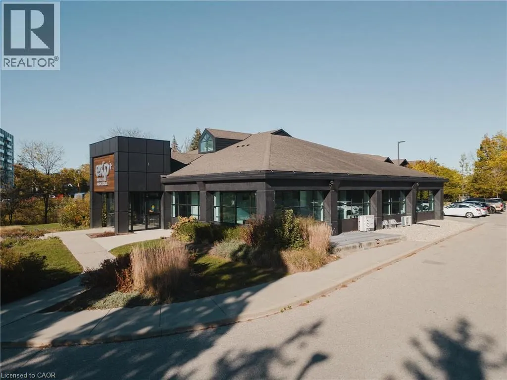 675 RIVERBEND Drive Unit# 109, #109