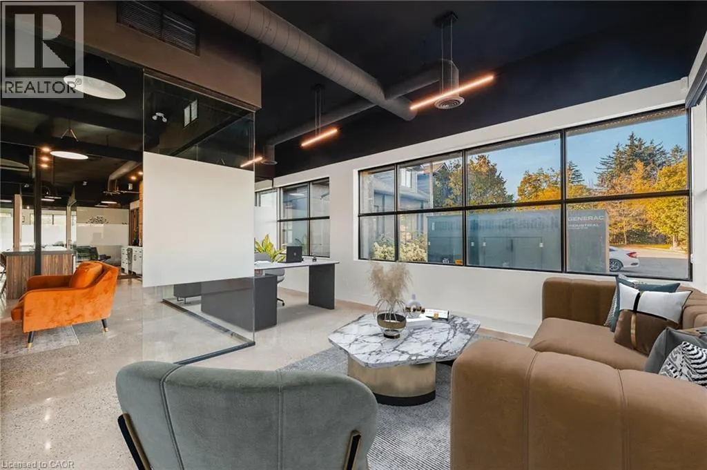 675 RIVERBEND Drive Unit# 109, #109