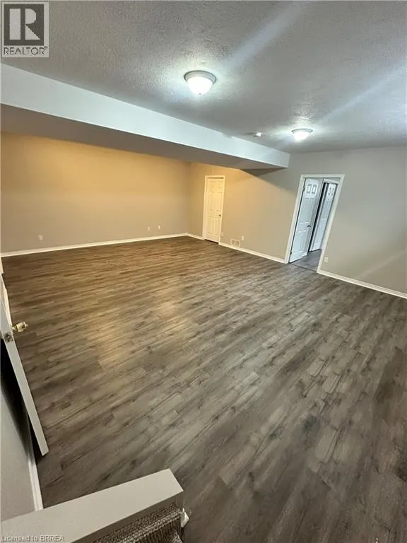 137 WHITLAW Way