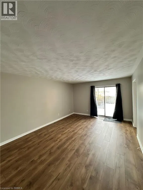 137 WHITLAW Way