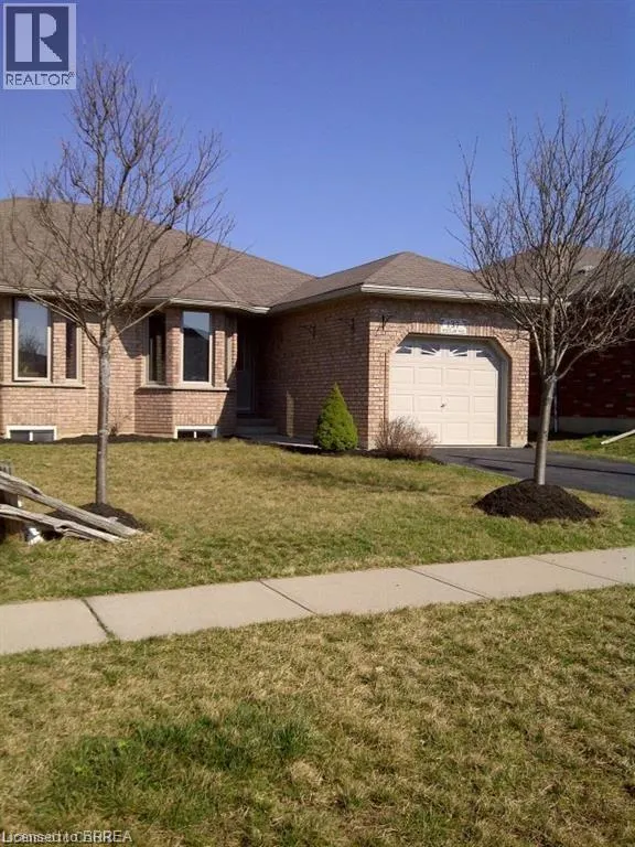 137 WHITLAW Way