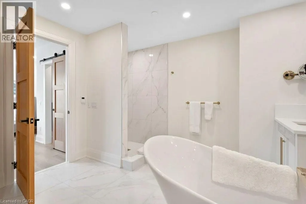 6523 WELLINGTON 7 Road Unit# 421, #421