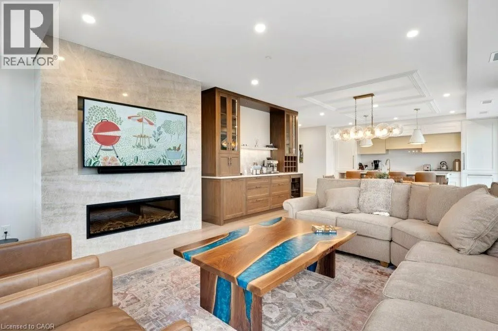 6523 WELLINGTON 7 Road Unit# 421, #421