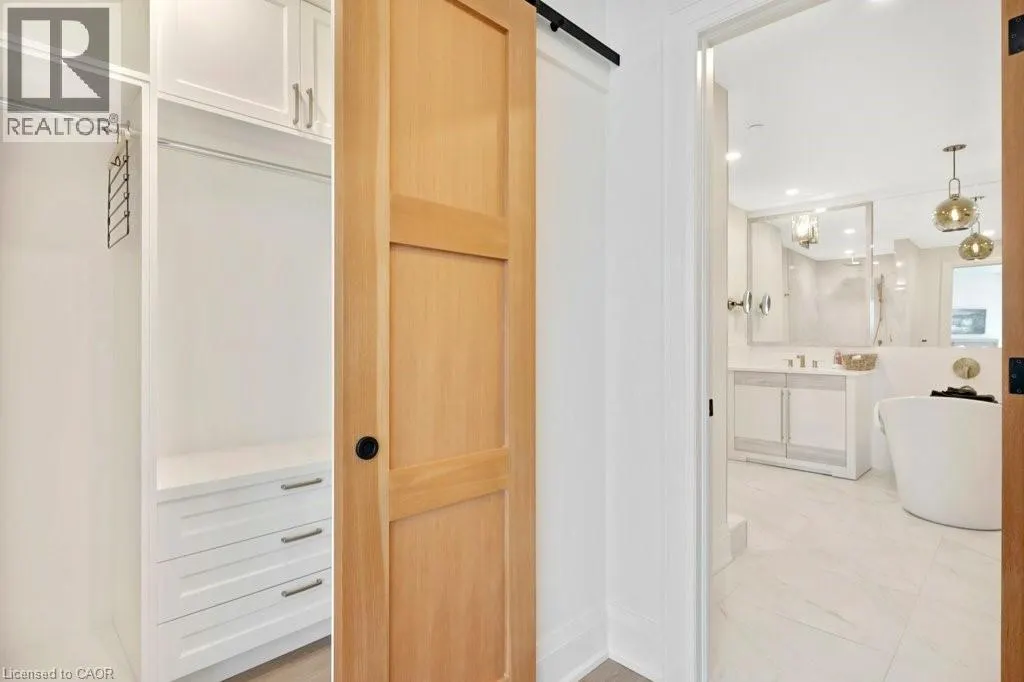 6523 WELLINGTON 7 Road Unit# 421, #421