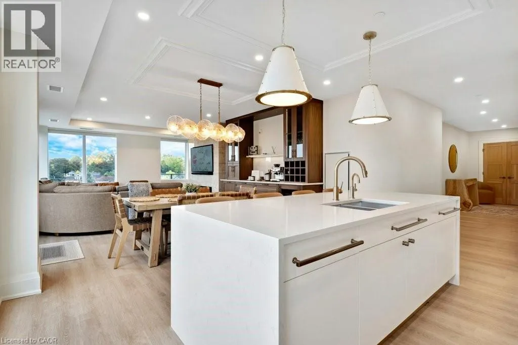 6523 WELLINGTON 7 Road Unit# 421, #421