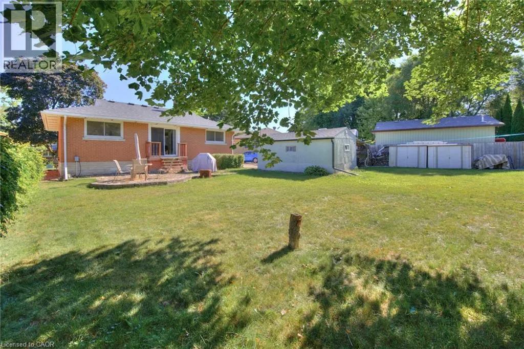 71 BROADMOOR Avenue