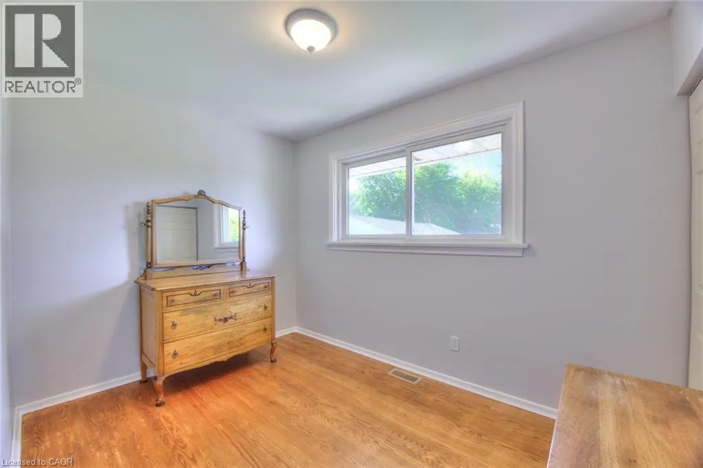 71 BROADMOOR Avenue