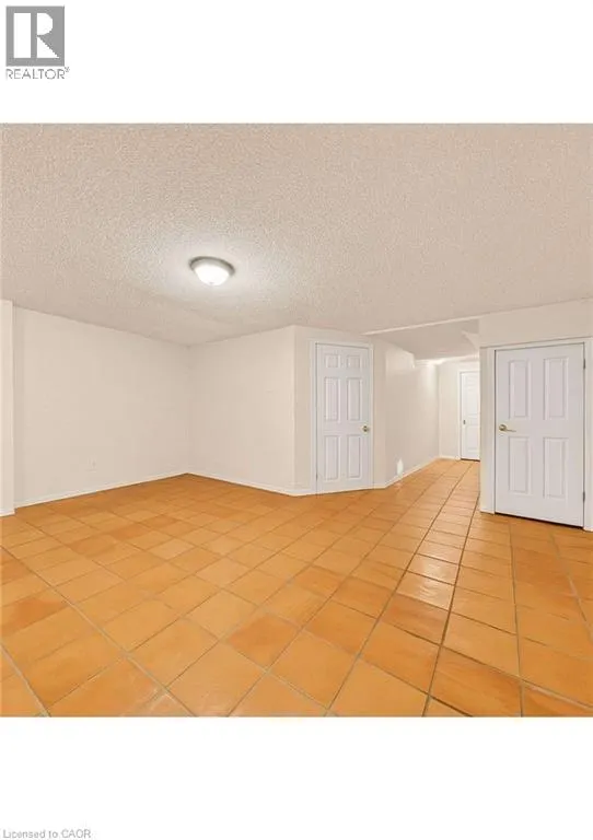 171 HIGHBURY Drive Unit# 28, #28