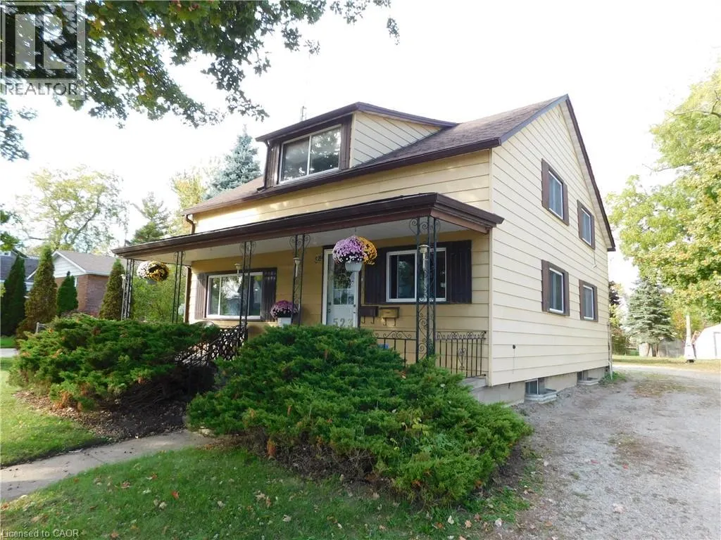 523 E BROAD ST E Street E