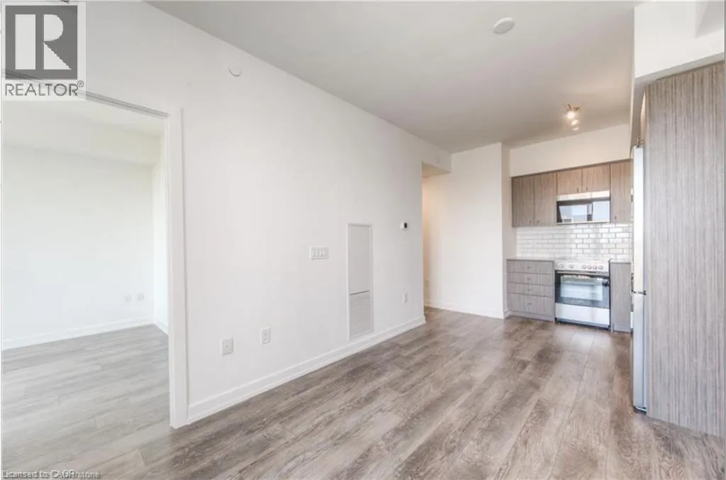 15 WELLINGTON Street S Unit# 1610, #1610