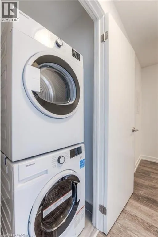 15 WELLINGTON Street S Unit# 1610, #1610