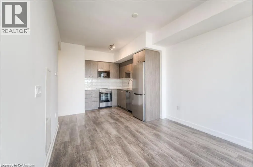 15 WELLINGTON Street S Unit# 1610, #1610
