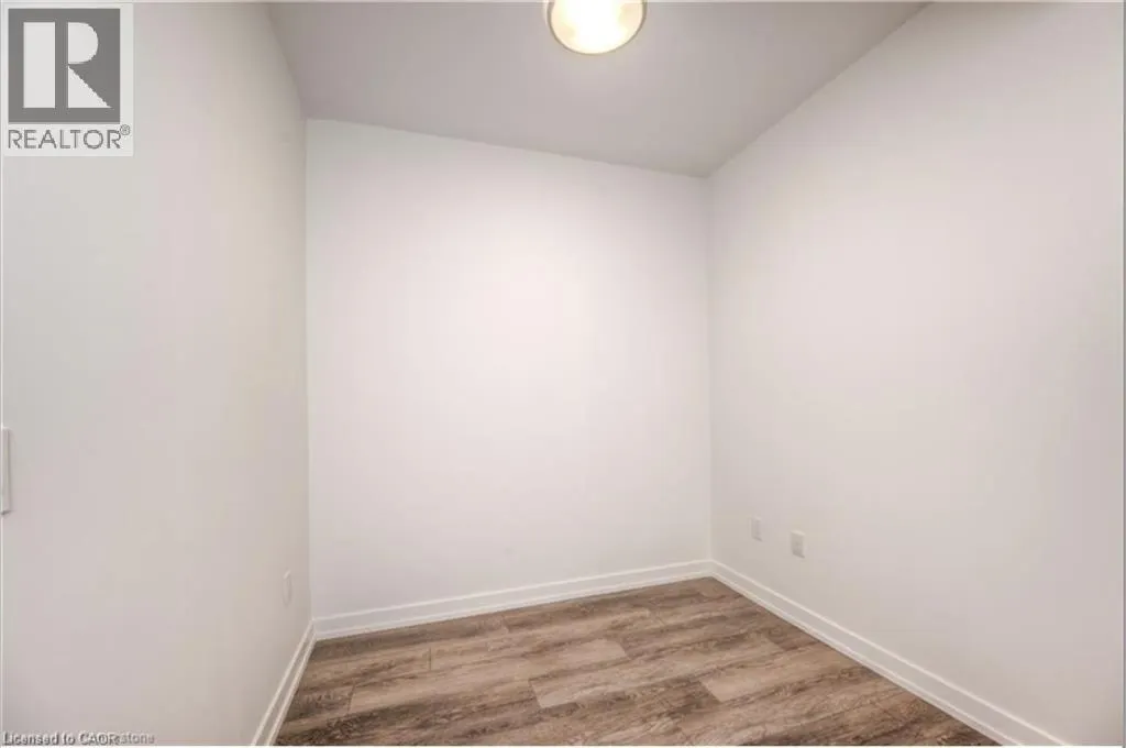15 WELLINGTON Street S Unit# 1610, #1610
