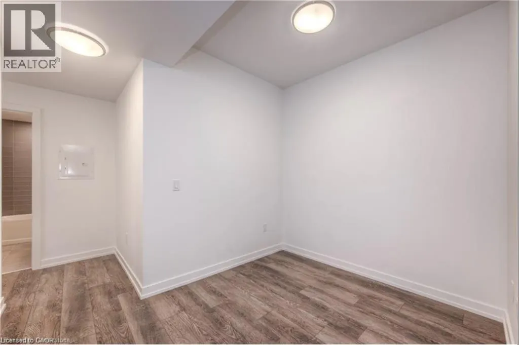 15 WELLINGTON Street S Unit# 1610, #1610