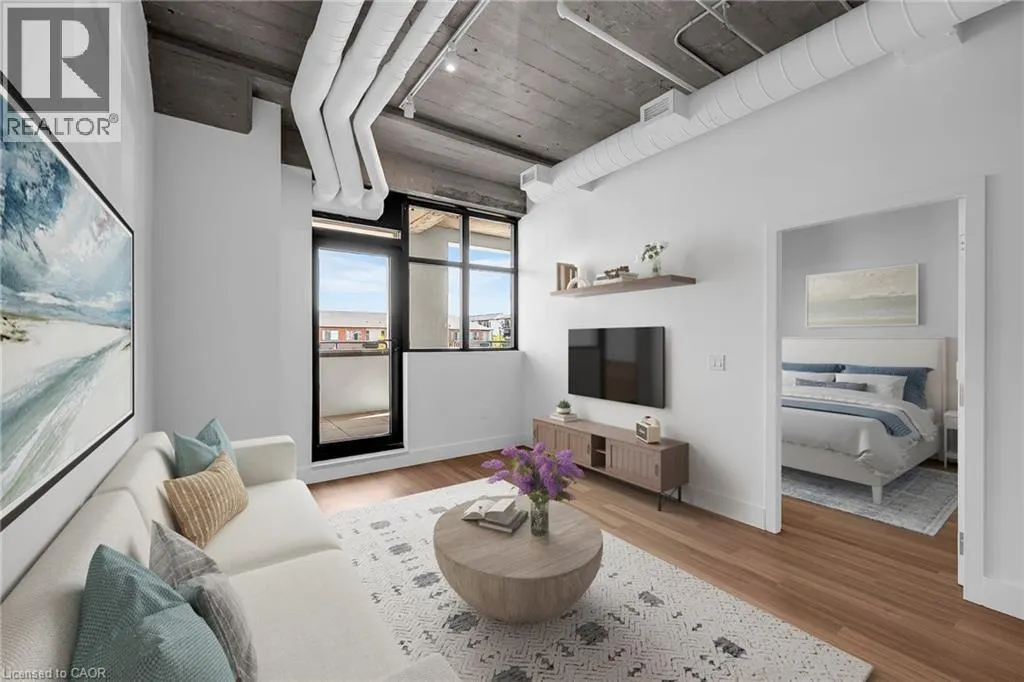 120 HURON Street Unit# 221, #221