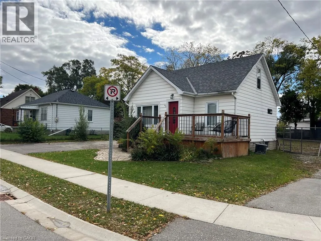 42 ELMWOOD Avenue