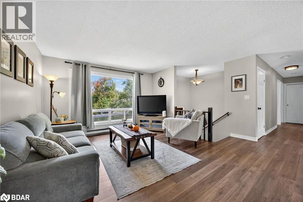 10 CONDER Drive