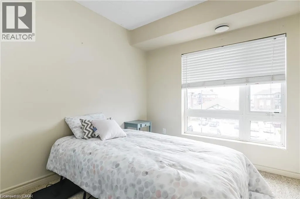 39 GOODWIN Drive Unit# 212, #212