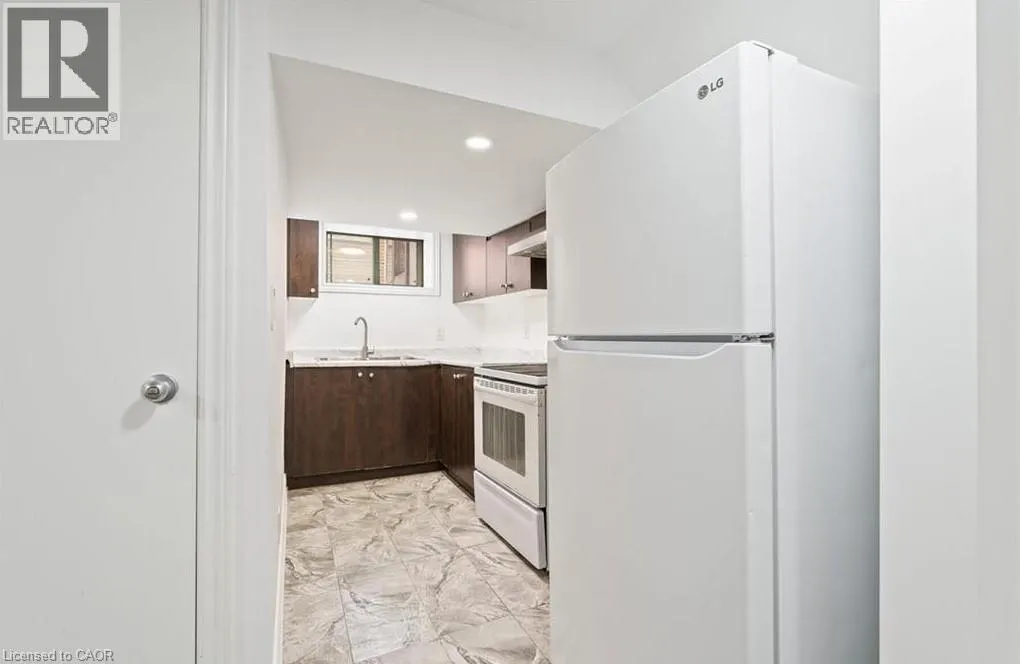 29 JUANITA Drive Unit# BSMT, #BSMT