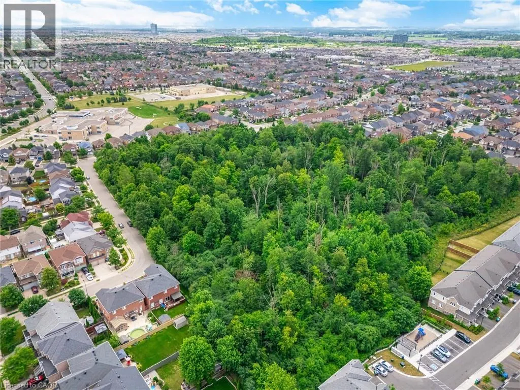 105 SUGARHILL Drive