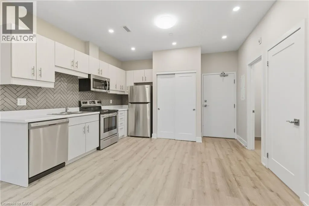 2668 BINBROOK Road Unit# 204, #204