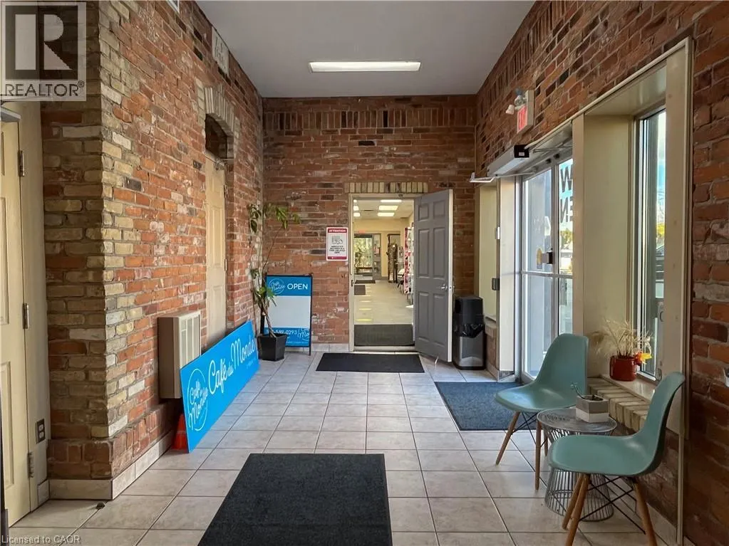 614 CORONATION Boulevard Unit# 302, #302
