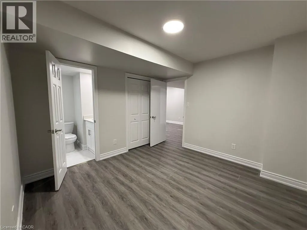 LOWER LEVEL: 87 PETER Street