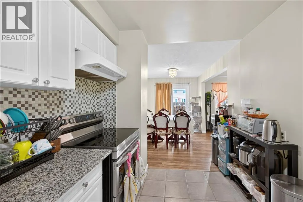860 RYMAL Square E Unit# 86, #86