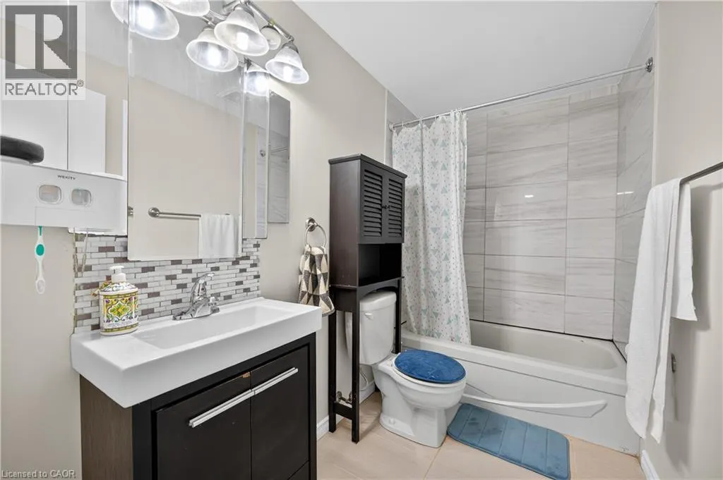 860 RYMAL Square E Unit# 86, #86