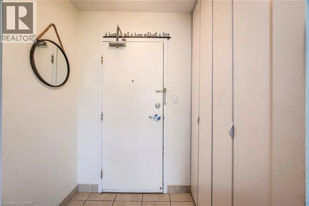 58 BRIDGEPORT Road E Unit# 202, #202