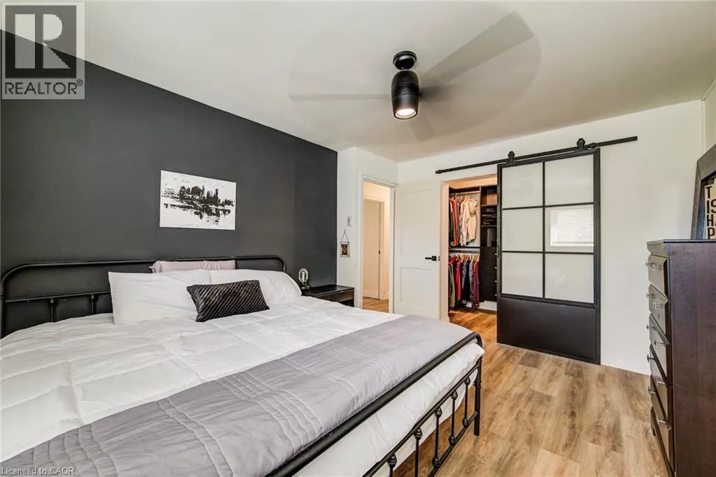 58 BRIDGEPORT Road E Unit# 202, #202